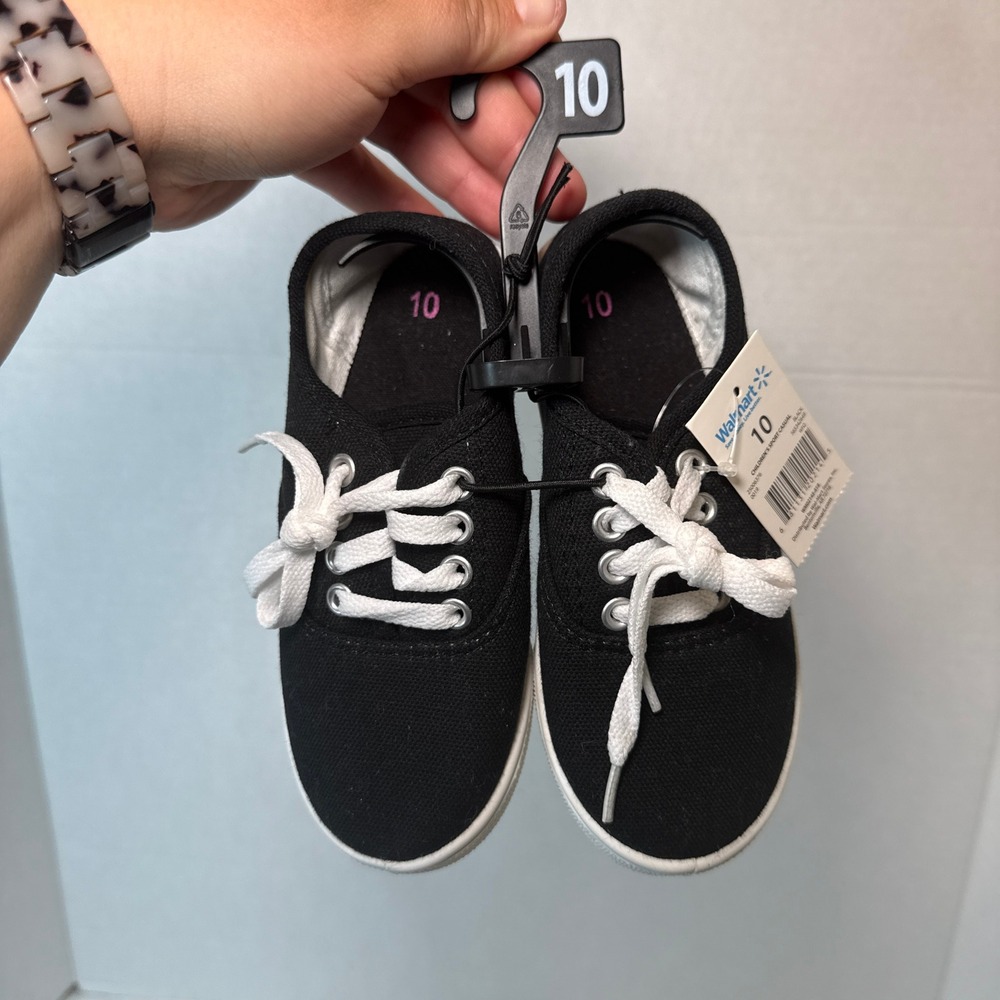 Walmart Kids Black Canvas Casual Lace Up Sneakers Low Top Size 10 NEW